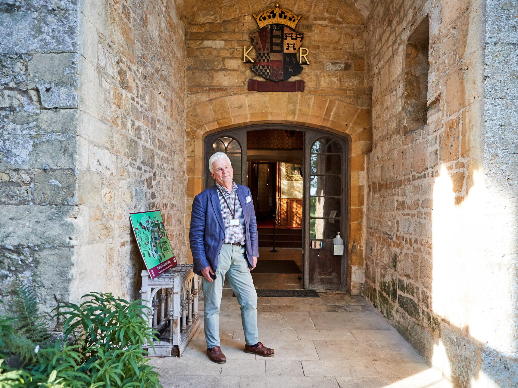 Work closely with Sudeley's wonderful guides